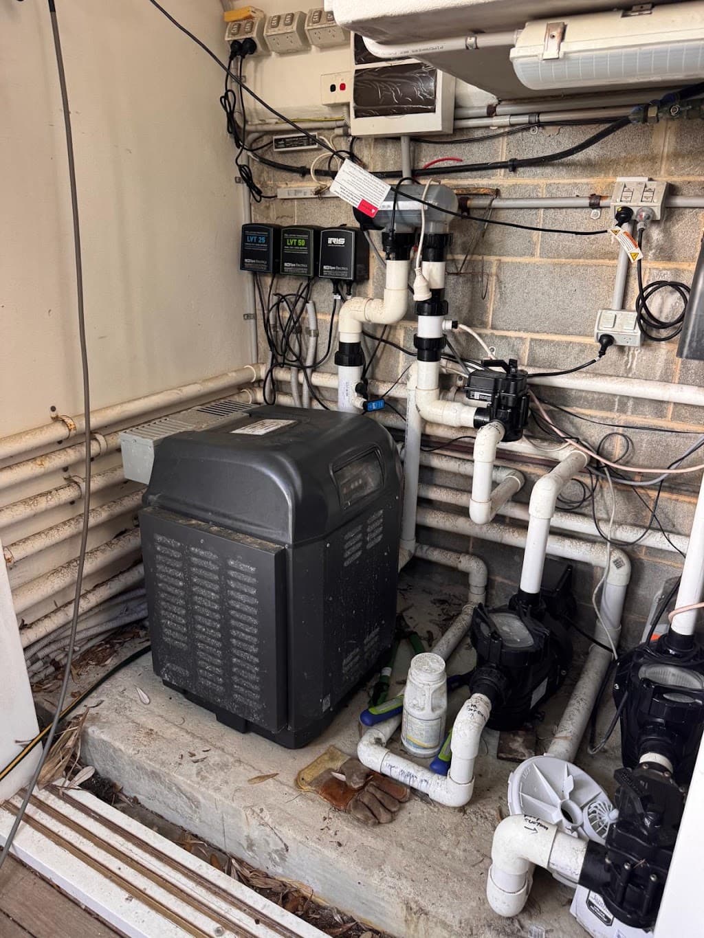 SYDNEY POOL AND GAS HEATING