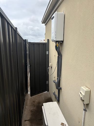 Expert Plumbing & Gas Services — Customer photo