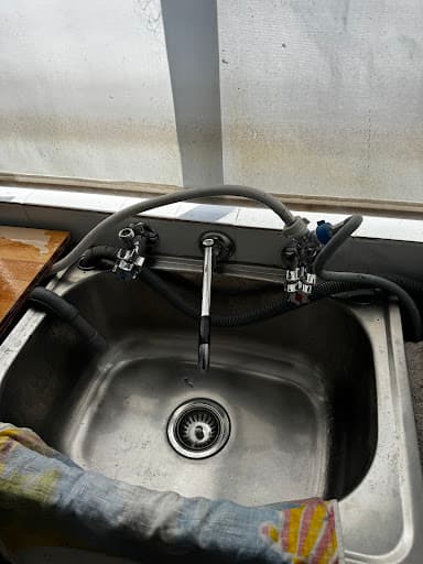 Dynamic Tradies - Plumbing, Electrical & Air Conditioning — Customer photo