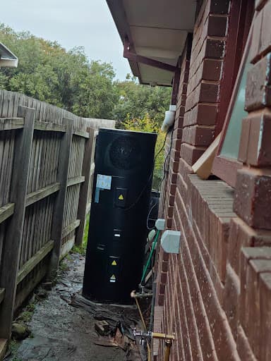 Neopower Heat Pumps & Solar Energy Solutions — Customer photo